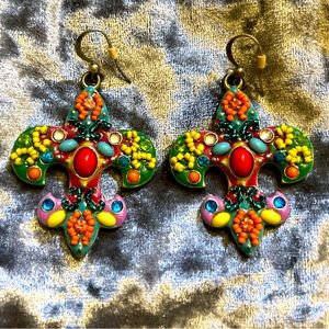 Fleur de lis beaded earrings